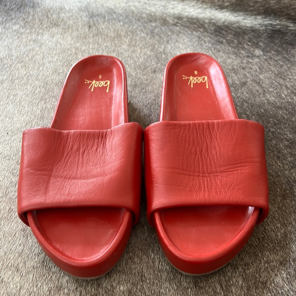 beek Pelican platform sandal